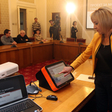 Сиела представи метод за електронното гласуване в Парламента